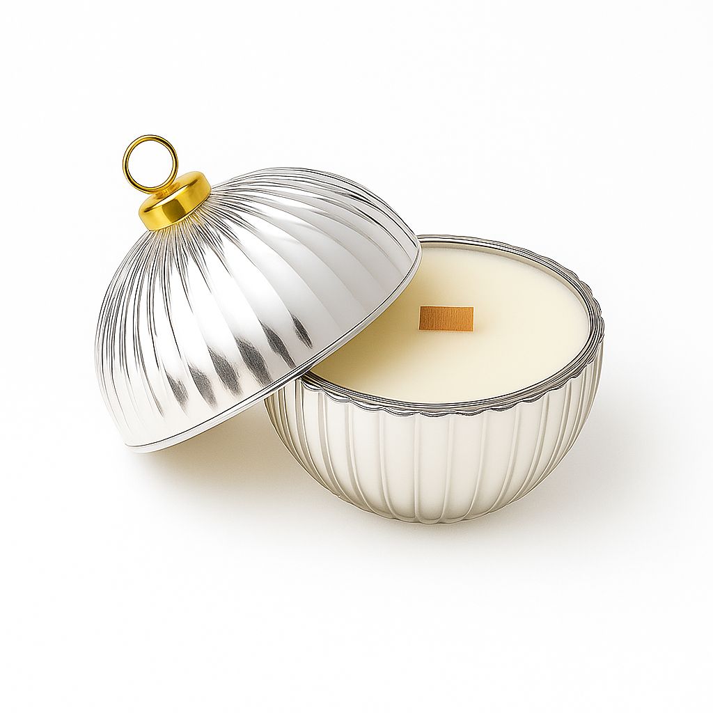 Festive Cosy Christmas bauble candle product image for gifting season