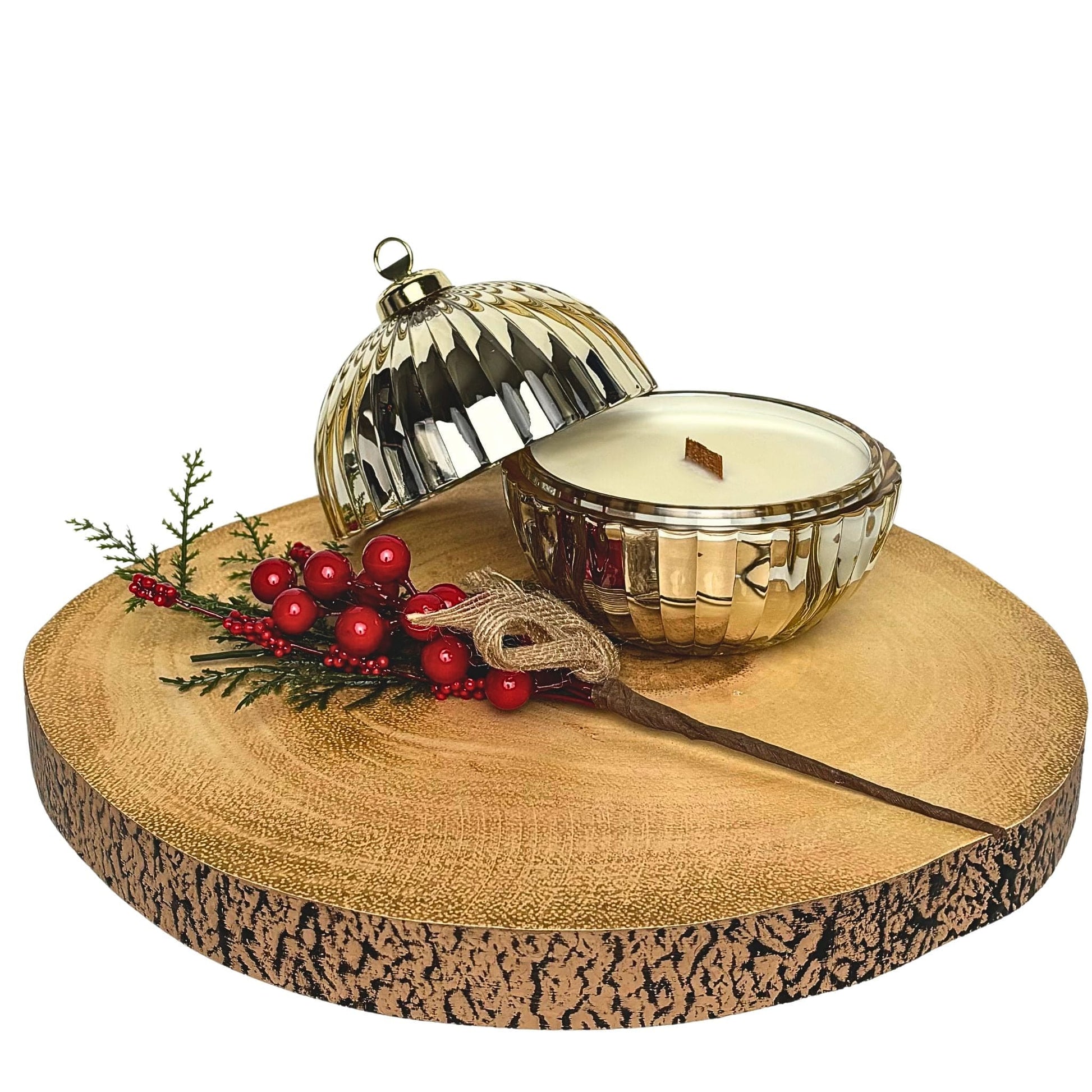 CHRISTMAS BAUBLE WOOD WICK CANDLE Gold